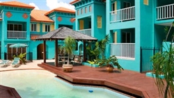 Le Cher Du Monde Port Douglas