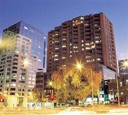 Mantra On The Park Apartment Melbourne